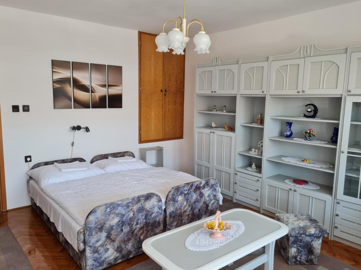Gyoengyvirag Apartman Lenti Zewnętrze zdjęcie